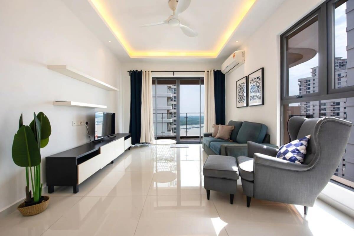 Comfy 3Br Apt In Danga Bay Free Parking Sea View Johor Bahru Kültér fotó